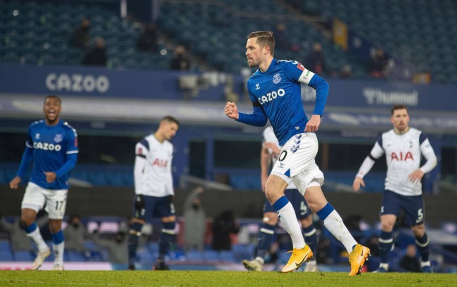 争的激烈 争的激烈